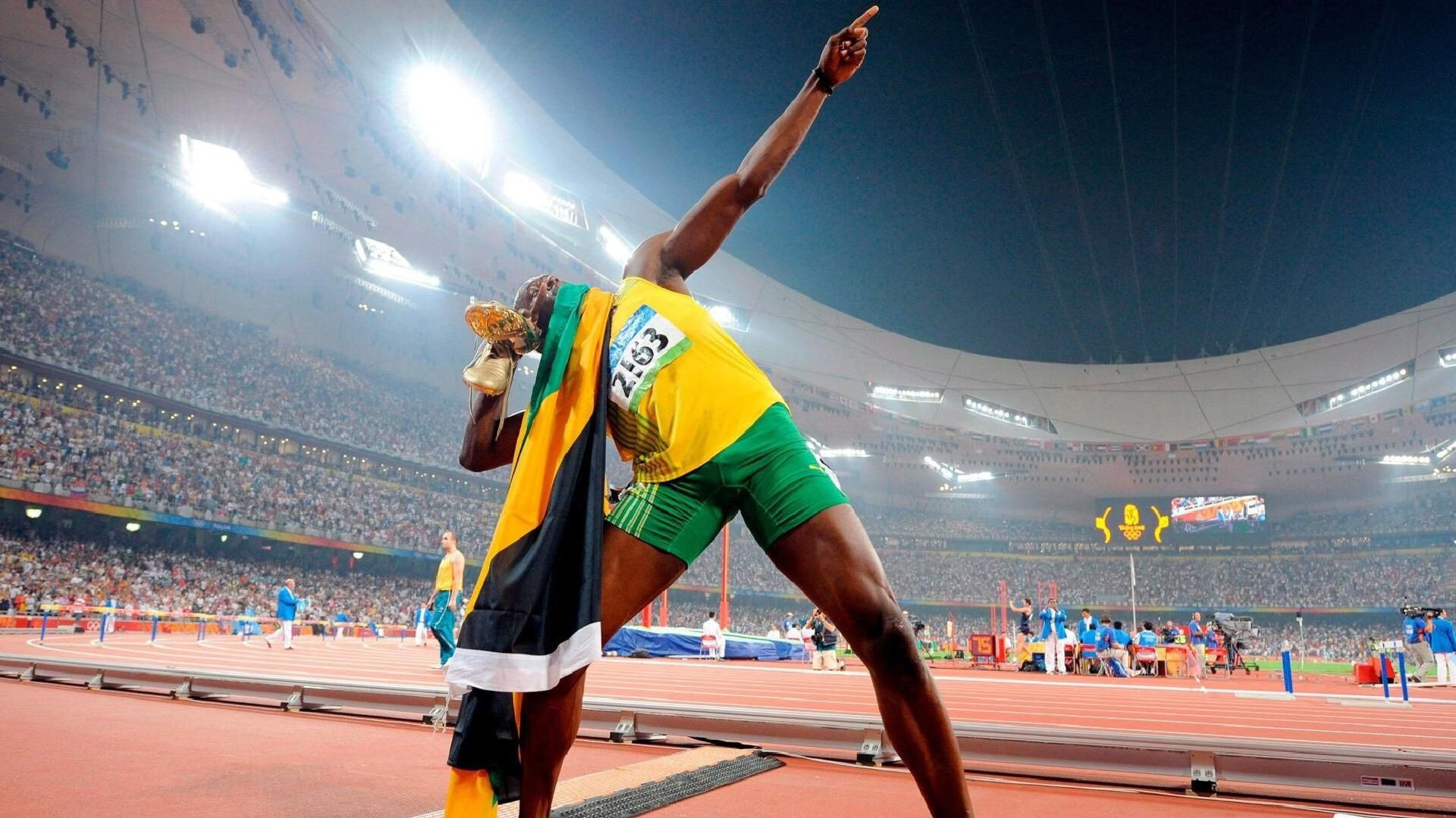 AYXSPORTSAPP-冰面带球狂奔60米，伊朗10号球员一战封神，伊朗3号人物